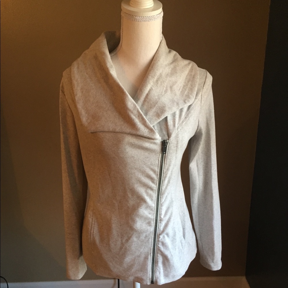 BANANA REPUBLIC Asymmetrical Sweater/Jacket